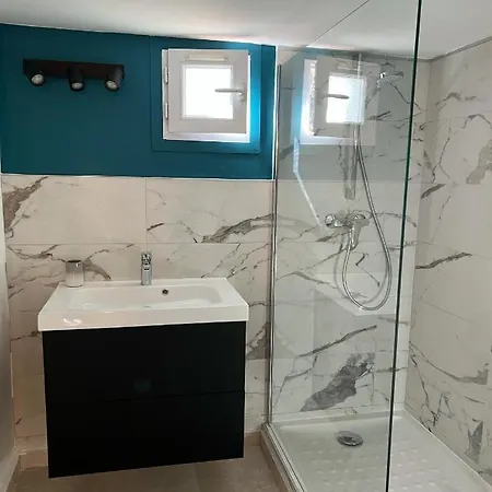 Magnifique Tropezien A 300 M De La * Saint-Tropez